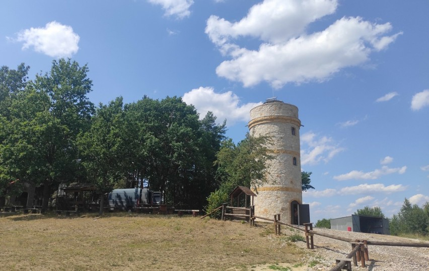 Wieża widokowa na Krakowej Górze w Borkowicach